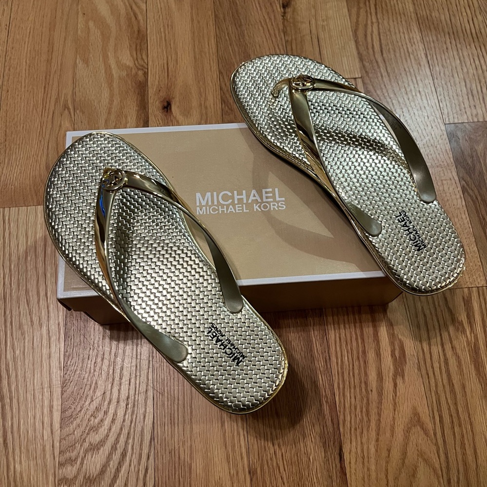 Michael Kors- Jet Set Jelly Gold Metallic Flip Flops NWT